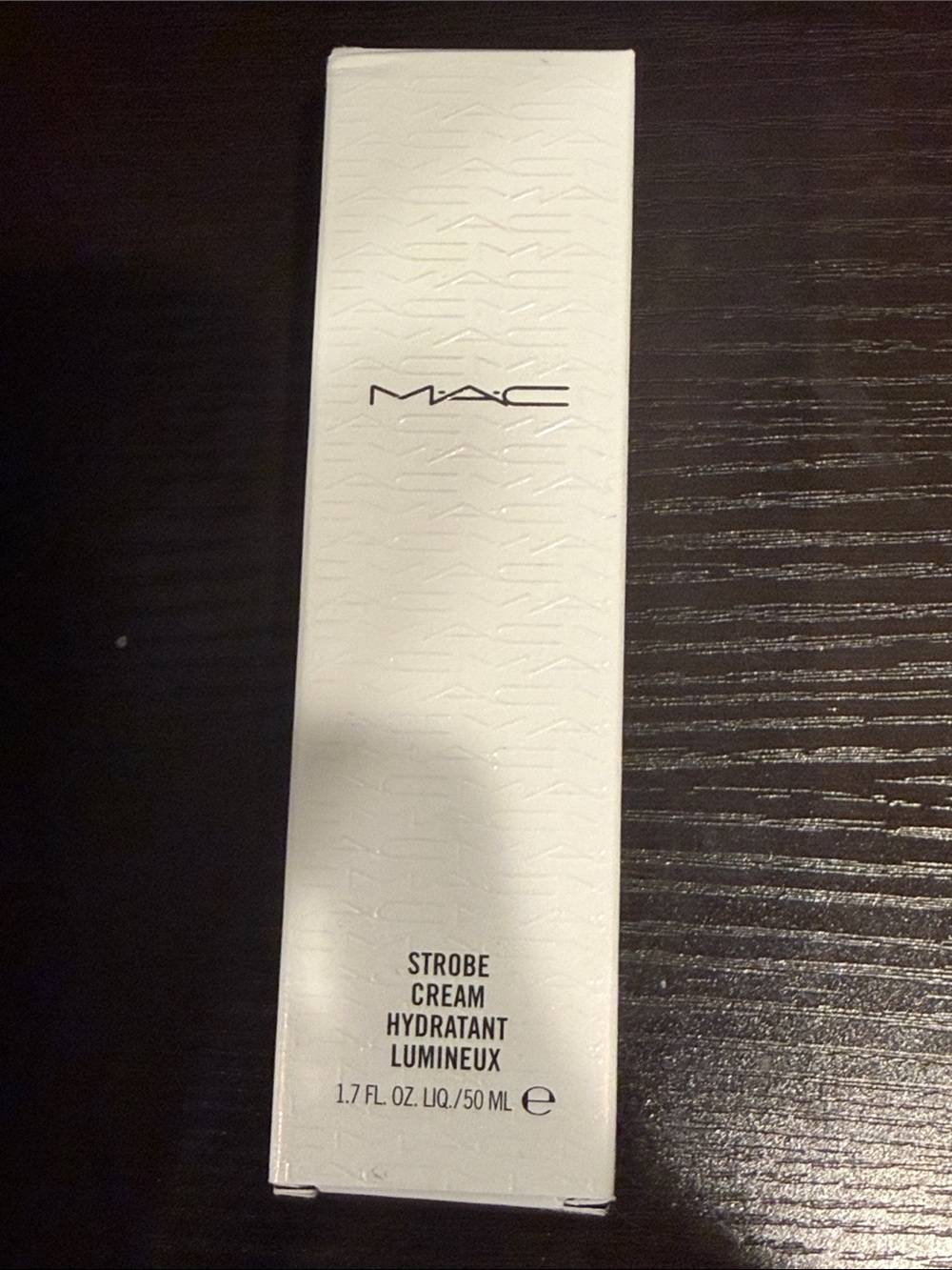 MAC Cosmetics Strobe Cream Hydratant Lumineux, pink, New in Box 1.7 ft oz